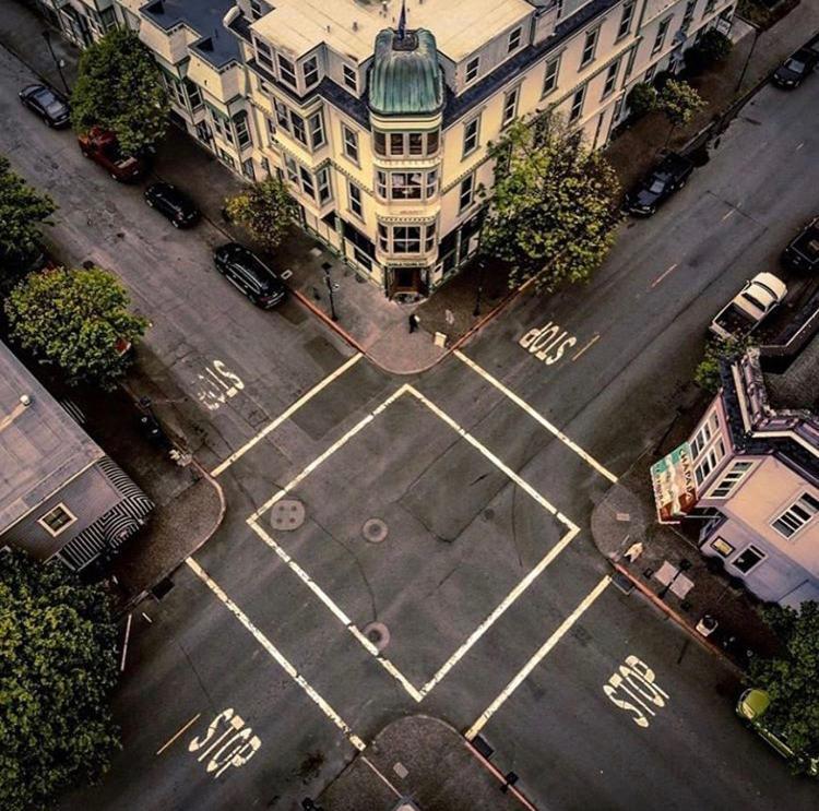 The Inn At 2Nd & C Юрика Экстерьер фото